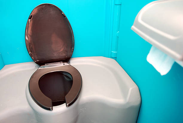 Best Portable restroom trailer rental  in Elba, AL