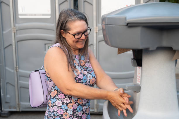 Portable Toilet Options We Offer in Elba, AL
